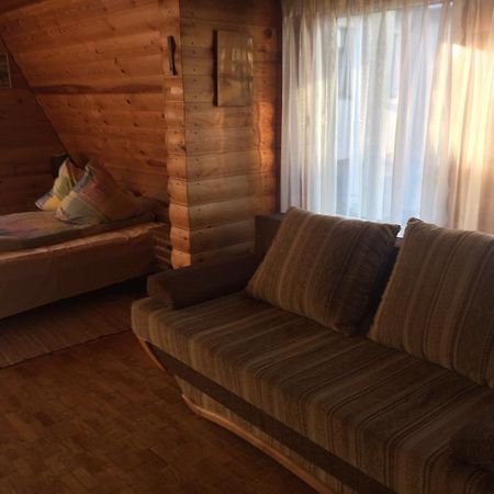 Viesu Nams Mezu 13 Hotel Ventspils Kültér fotó