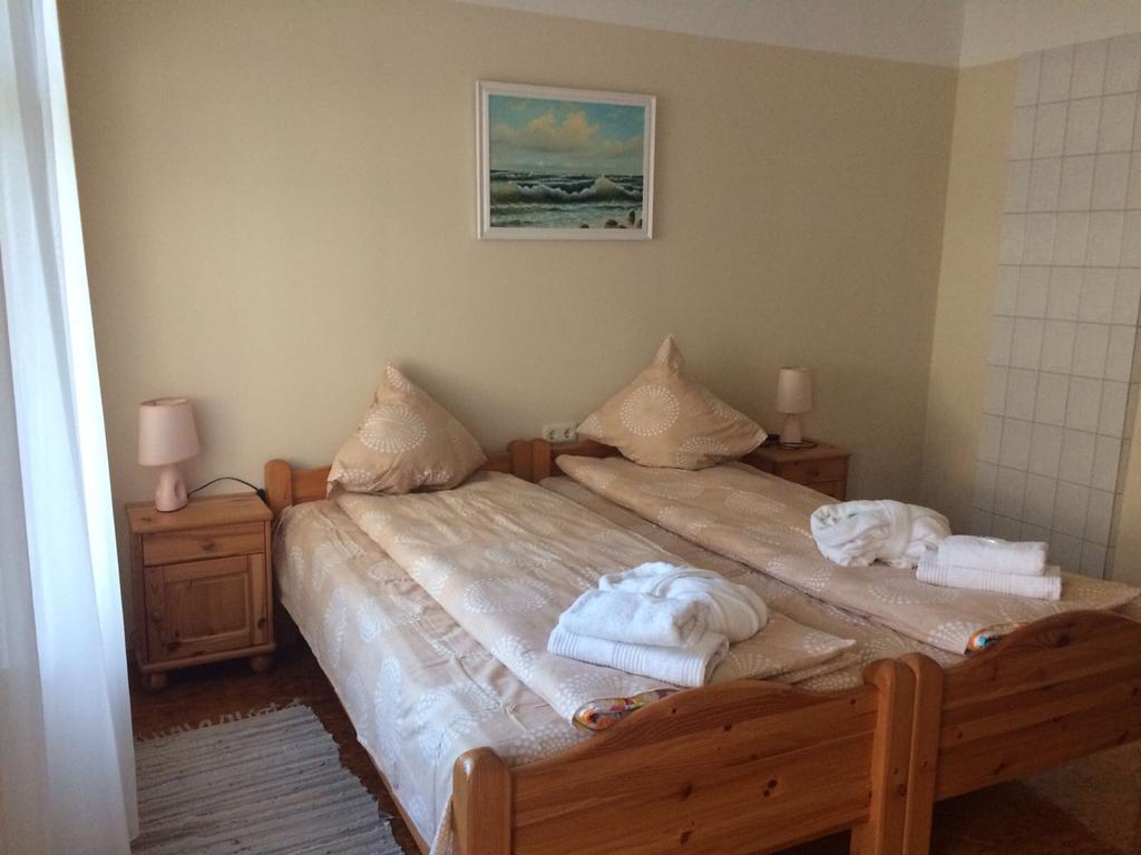 Viesu Nams Mezu 13 Hotel Ventspils Kültér fotó