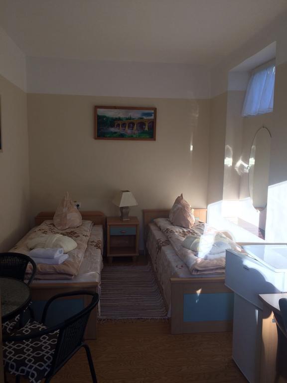 Viesu Nams Mezu 13 Hotel Ventspils Kültér fotó